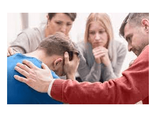 مدمن يرفض العلاج