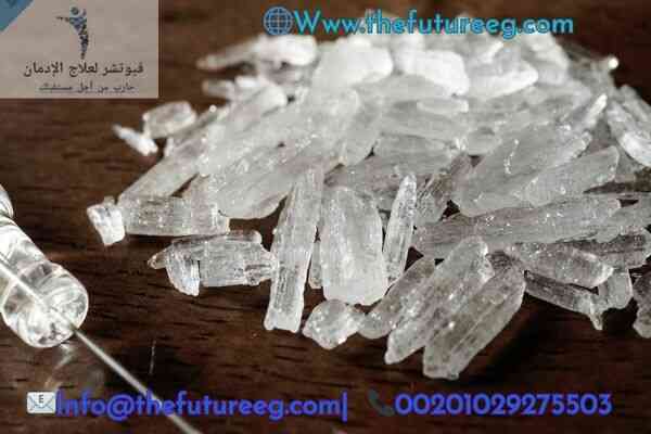 لماذا تحدث اضرار المخدر الايس على الوجه والاسنان